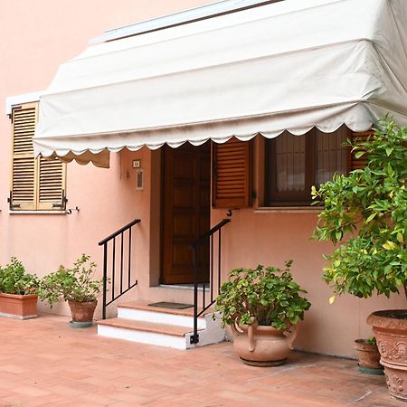 N080 - Numana, Bilocale Con Terrazzo In Centro Sirolo Exterior foto