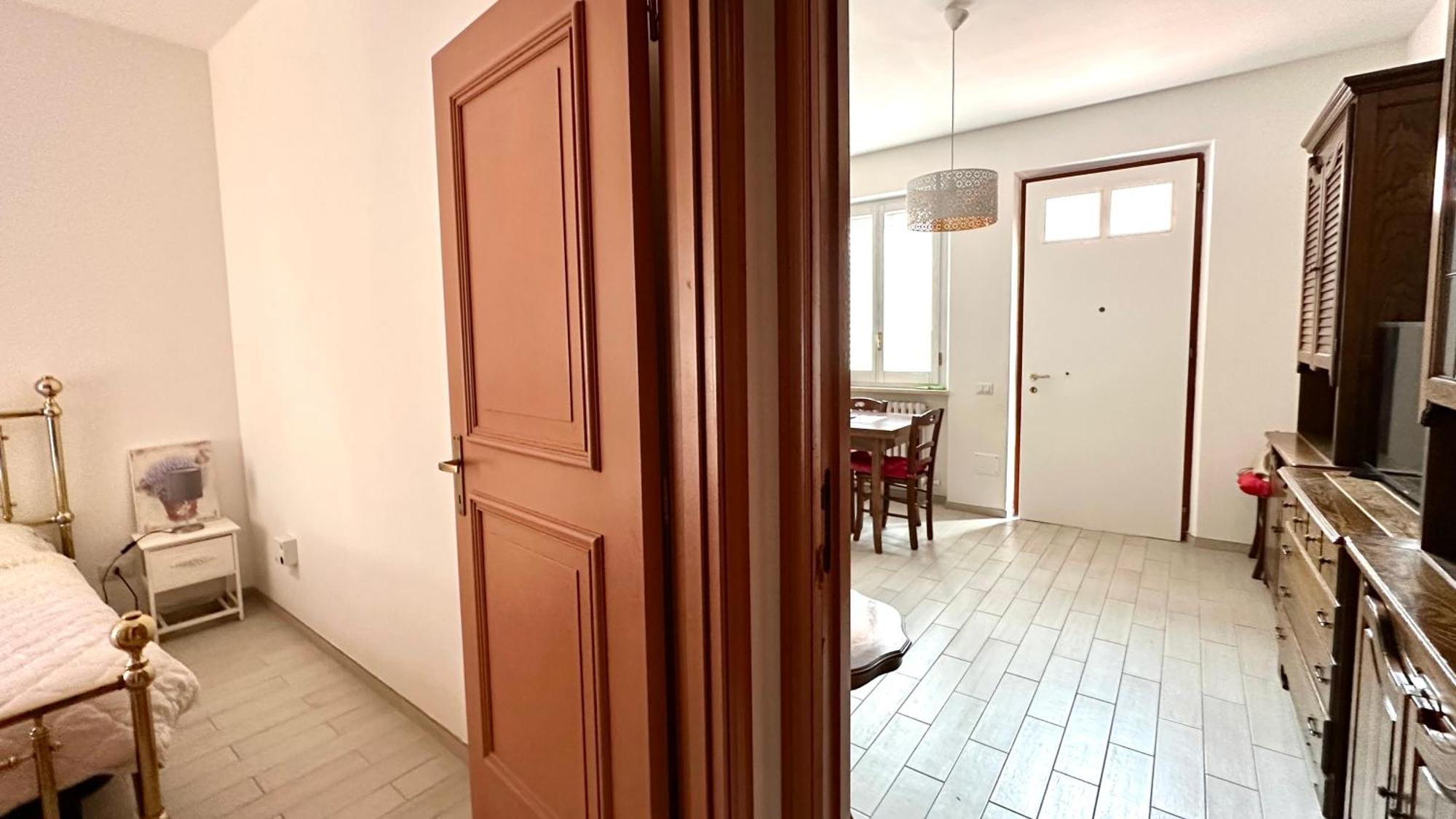 N080 - Numana, Bilocale Con Terrazzo In Centro Sirolo Exterior foto